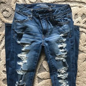 American eagle distressed skinny jeans